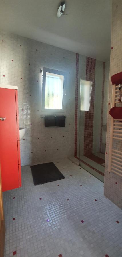 Chambre A Bouzigues Dans Villa Individuelle Exterior photo